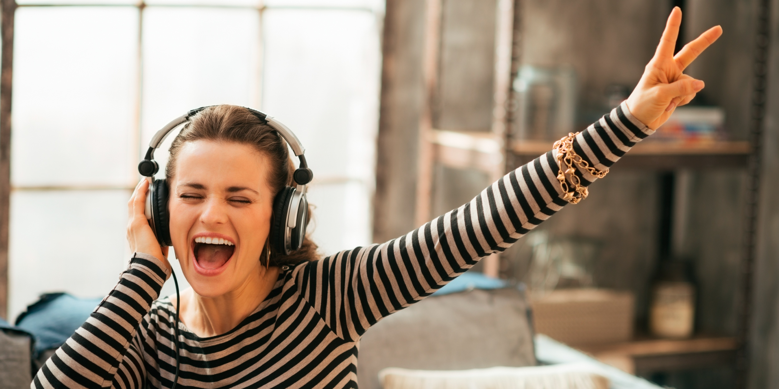 Что слушать за работой — подборка музыки