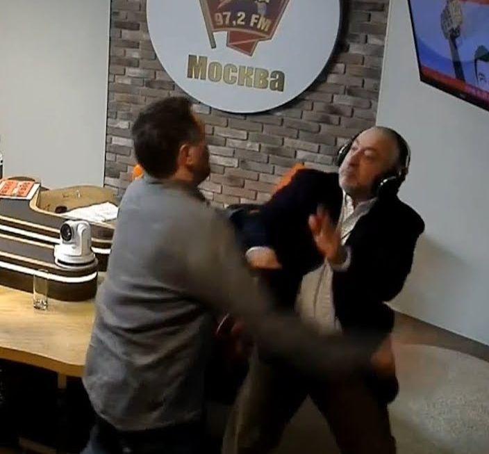 Поединок Сванидзе и Шевченко: технические детали (короткое видео, только сам поединок)