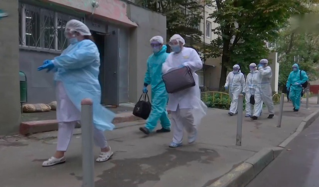 Воздух востока Москвы снова отравлен. Чем и откуда?